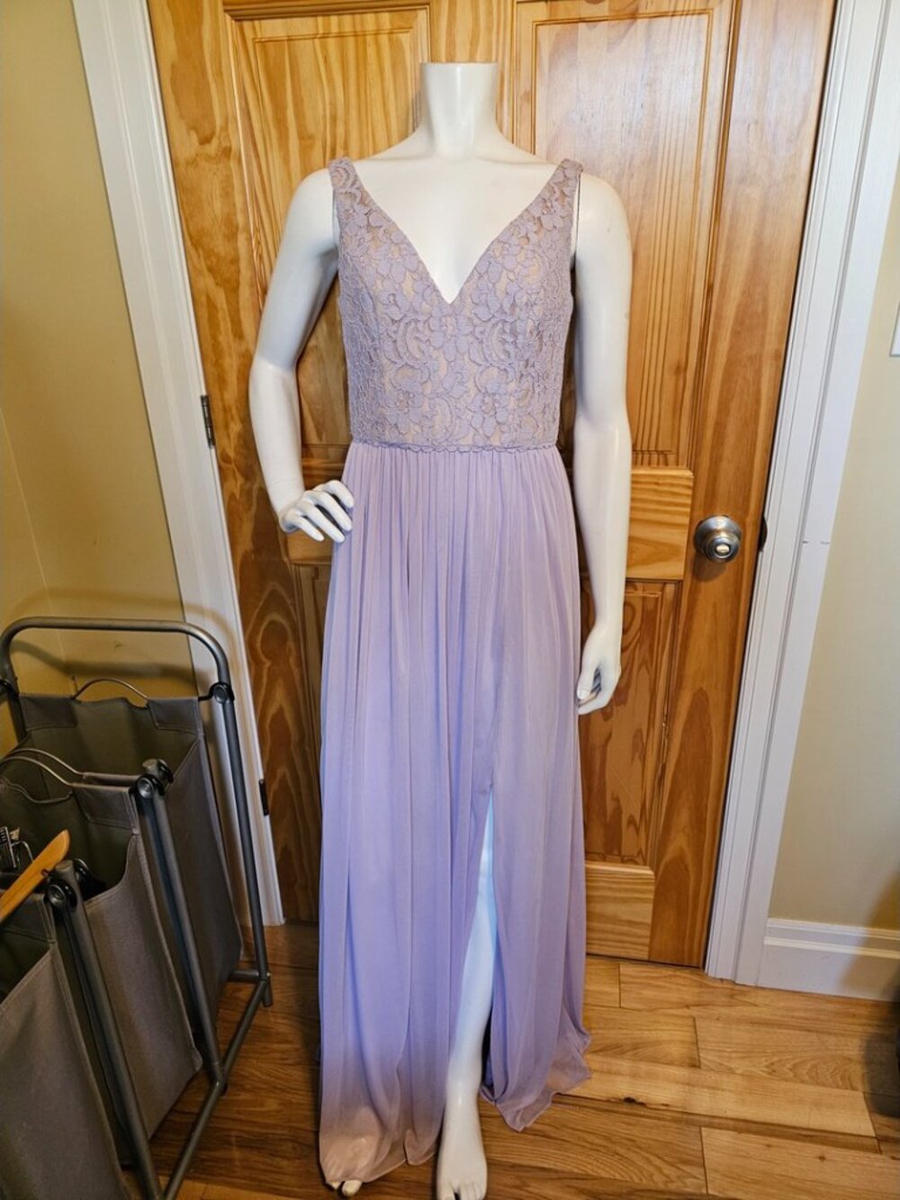 💙 71. David's Bridal Size 6 Lilac Formal/Prom Dress